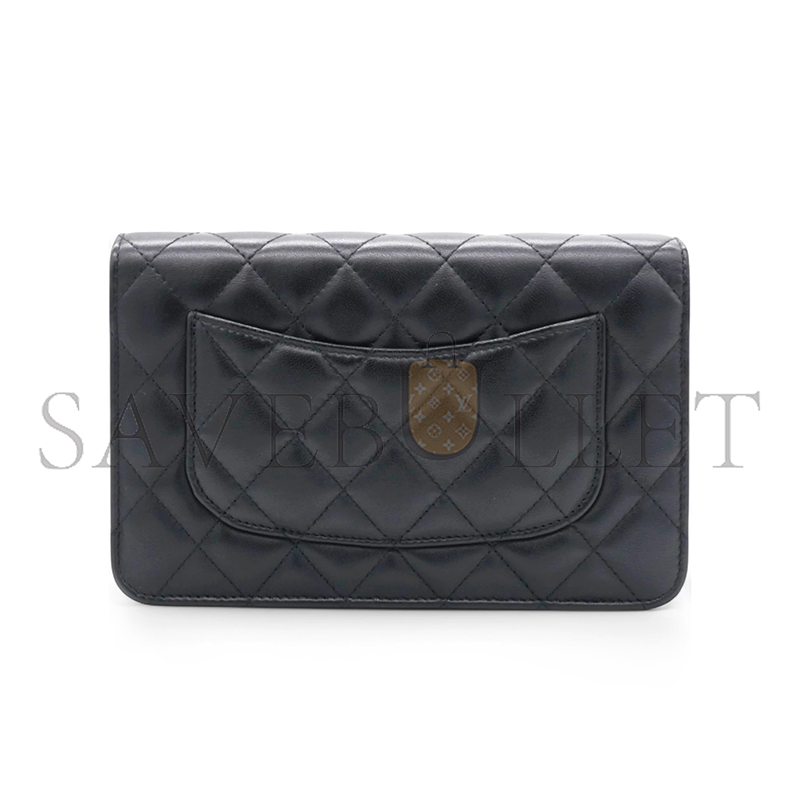 CHANEL LAMBSKIN QUILTED WALLET ON CHAIN AP0250 (19*13*3cm)